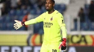 左手首手術のミランGKメニャン、負傷したのは1カ月前のサラーのPKが原因か