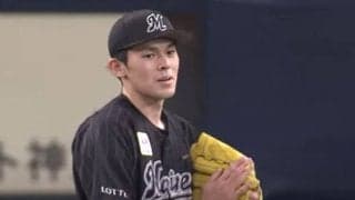 朗希もニッコリ…　二塁打阻止した超美技にファン興奮「スカッとしてたまらん」