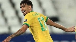 リヨンMFパケタが“ノールック”でアウトサイドスルーパス！ブラジル人らしいテクに釘付け