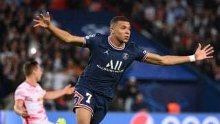 【チャンピオンズリーグ】｢そっちに蹴る｣⁉︎キリアン・ムバッペが圧巻のゴール！PSGの｢背番号7｣がライプツィヒ戦で決めた凄い一撃とは?【動画】