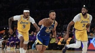 ウォリアーズが敵地でレイカーズを破り開幕戦白星…カリーがトリプルダブルを記録