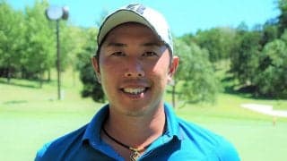 パターはみぞおちで打つ！？堀川未来夢のパッティングイメージ