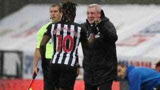 ニューカッスル退団のブルース、10番サン=マクシマンから惜別メッセージ　「永遠に感謝」