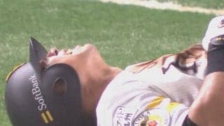 鷹・長谷川勇也、現役最後の打席は一ゴロ　執念ヘッスラ、直後に甲斐2ランで号泣