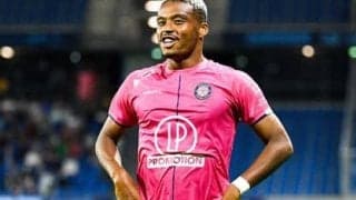 オナイウ阿道が地元メディアも「驚き」の活躍。チームにフィットしている秘訣とは？