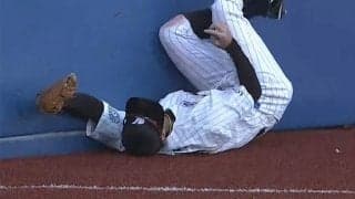 「この男やっぱりやべぇ」ロッテ岡大海、チーム救う超絶美技に本拠地もどよめく