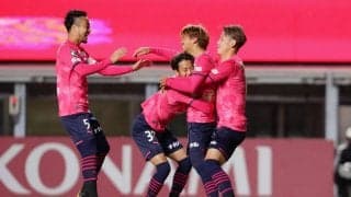 C大阪、乾のJリーグ10年ぶりのゴールなどで辛勝! 横浜FMは優勝遠のく痛い敗戦に【明治安田J1第33節】