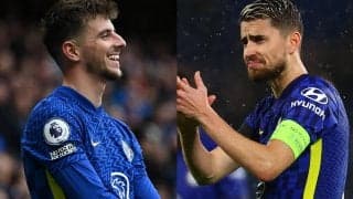 ジョルジーニョが試合後にもアシスト！ ハットトリックのマウントへ試合後に“勝利球”をプレゼントする