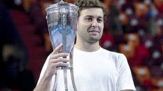 地元Vでツアー2勝目「夢」