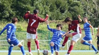 連覇に暗雲　上位校同士の直接対決に敗れる