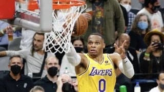 レイカーズがスパーズとのOTの激闘を制す…ウェストブルックとデイビスが躍動