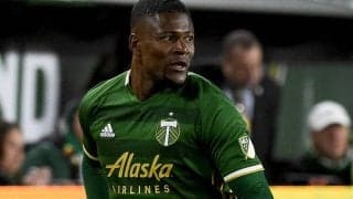 「何度見ても飽きない」MLSでスーパーゴールが爆誕! ボックス外から完璧なオーバーヘッドを叩き込む