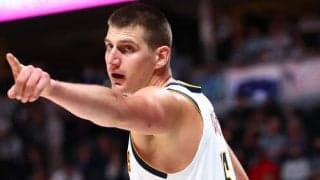 ジャズ戦で右膝を打撲したニコラ・ヨキッチ、構造上の損傷はなく長期離脱は回避へ