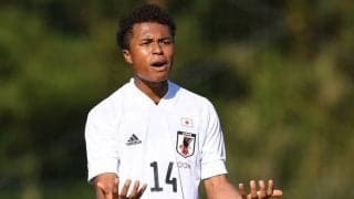 【久保建英のチームメート候補】「ピッチに立てば先輩も関係ない」有言実行の藤田譲瑠チマ【VS香港代表戦】「キャプテンマークを巻いた2人の特別な還元」(2)