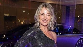 59歳コマネチ、年齢を疑う“プチ演技”に海外驚き「今でも凄い」「見事なスタイル」