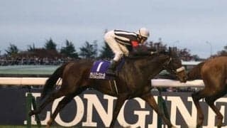 「３強」断然ムードの天皇賞・秋。「最強のシルバーコレクター」が一角崩しを狙う