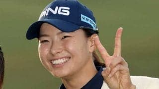 渋野日向子、母親が見守る中の劇的V「面白いゴルフで勝てた」「恩返しまだ足りない」