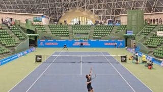 全日本テニス選手権2日目は男女シングルス12試合を消化、43歳の松井俊英は左足首を痛めて棄権