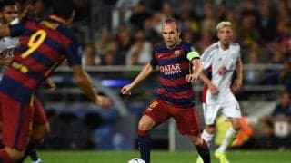 【ラ・リーガ解析】シャビとイニエスタさえ苦しんだトップチームの壁、外部に可能性を見出したセスクとピケ【バルセロナに灯る「カンテラ」という希望の光】(2)