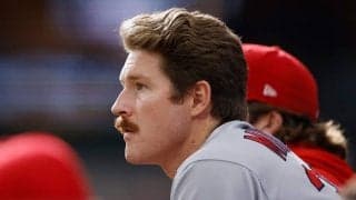 元巨人マイコラスと“美人妻”ローレンさんが変わらぬアツアツぶり　結婚7周年を報告