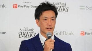 育成選手を「本気にさせたい」　鷹の新コーチ・城所龍磨が子どもから学んだ指導法とは