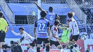 優勝のかかった川崎フロンターレ「選手は横浜FMの結果を知っていたのか」ジェジエウが明かした答えは？