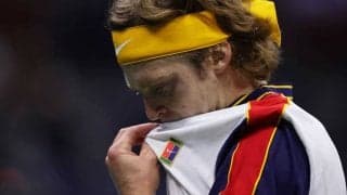 ルブレフ、ラケット破壊でダメ押し。最終戦の出場権を争うシナーらが敗退 ［ATP1000 パリ］