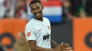 アウグスブルク、主力として存在感増すDFオックスフォードと新契約締結