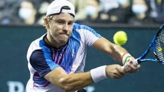 同国対決制しマスターズ初8強