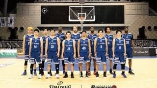 スポルディングが横浜とユニフォームサプライヤー契約…須藤と森川はアンバサダーに