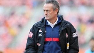 「若者にはミスを犯す権利がある」新潟・アルベルト監督が、ミスに責任感じる高卒ルーキーFWに金言、犯してはいけないミスは「勇気を持たないこと」