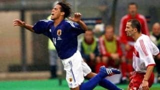 「怒りが収まらない」三都主アレサンドロ。今でも忘れられない日本代表の試合とは？