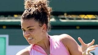 世界51位 接戦制し初戦突破