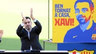 レジェンドが帰還！ チャビ監督、現役17年分のプロフィール写真はほとんど変化なし!?