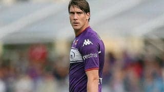 ヴラホビッチがアーセナルを門前払い？　今冬獲得狙うも代理人は電話にすら出ず