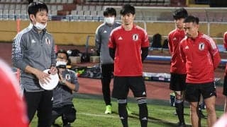 遅れていたチャーター機組も無事ベトナム入国…日本代表28名が揃う