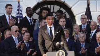 NBA王者バックスがホワイトハウスを訪問…バイデン大統領からも祝辞