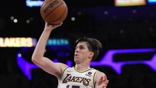 レイカーズのオースティン・リーブスが左ハムストリングを負傷…約2週間離脱へ