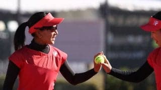 準々決勝のカードは「愛媛×岐阜」「千葉×愛知」「徳島×京都」「大阪×神奈川」に！ 「全国レディーステニス大会」大会2日目、3回戦の結果