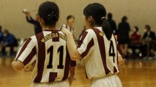 激闘の末、敗戦　楽しむ姿勢　悲願達成は後輩たちの手へ／２回戦・対関学大