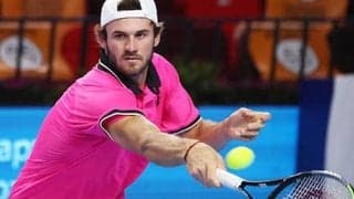 ポール 逆転で米対決制し決勝へ