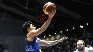 安藤誓哉が古巣A東京相手に23得点8アシストの活躍…島根が6連勝を果たす