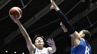 連敗の許されないA東京が島根を61点に抑えて勝利…サイズが逆転シュートを沈める