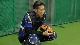 足の運び方で二塁送球が変わる？　元プロ捕手が教える少年野球に重要な“ステップ”