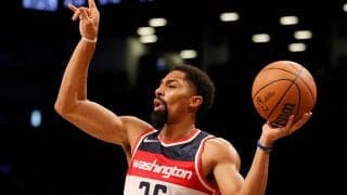 好調続くウィザーズ、ディンウィディーはクーズマに「それはノールックでは…」