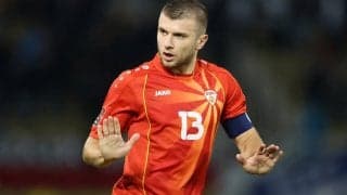 元Jリーガーも貴重な体験！ 予選ではドイツ撃破の北マケドニア代表が史上初のW杯出場へ、PO進出を決めロッカーで大合唱！