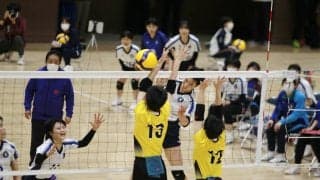 女王に逆転負け　クラーク記念国際１期生9人の〝バレーボール旅〟が終結