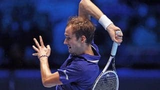 メドベデフがズベレフとのライバル対決にフルセット勝ち、「まちがいなく記憶に残る試合の一つだ」[Nitto ATPファイナルズ]