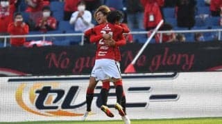 功労者の退団発表相次いだ浦和、横浜FMにホームで競り勝つ【明治安田J1第36節】