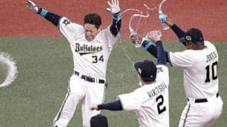 ヤクルトは完璧なゲームプランからの痛恨敗戦。守護神マグガフを追い込んだジョーンズの格と献身